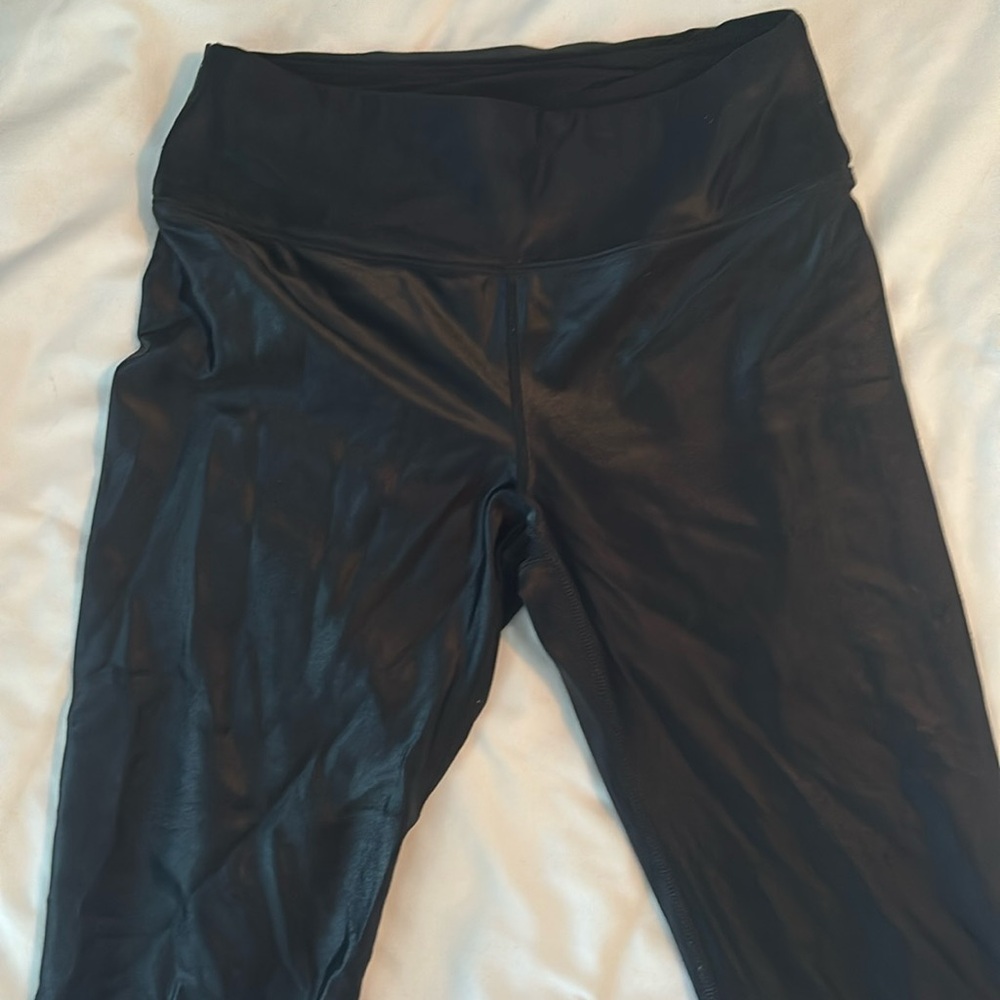 Sheen leggings